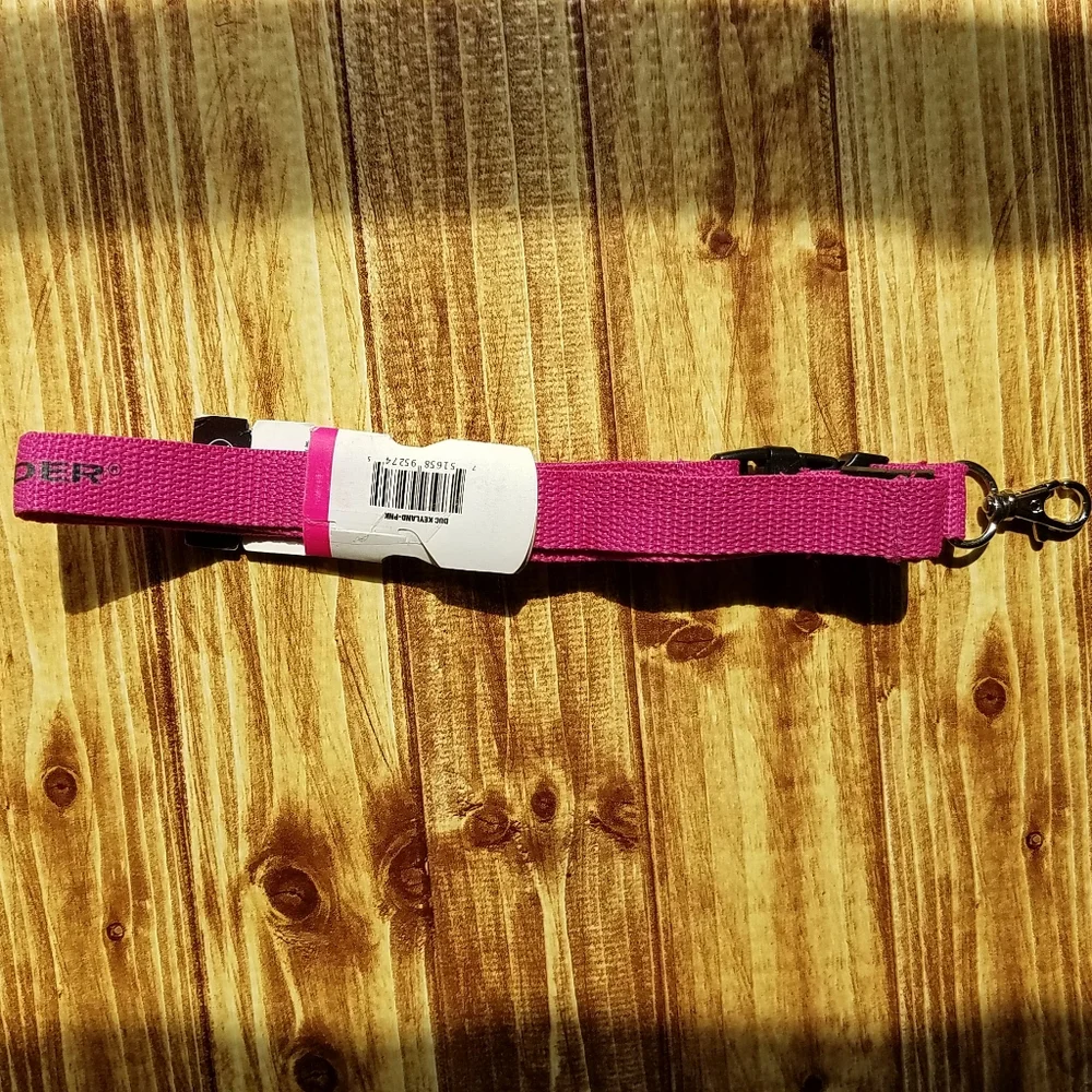 Duck Commander Pink Lanyard Key Holder Keychain Quick Release Buckle Dynasty